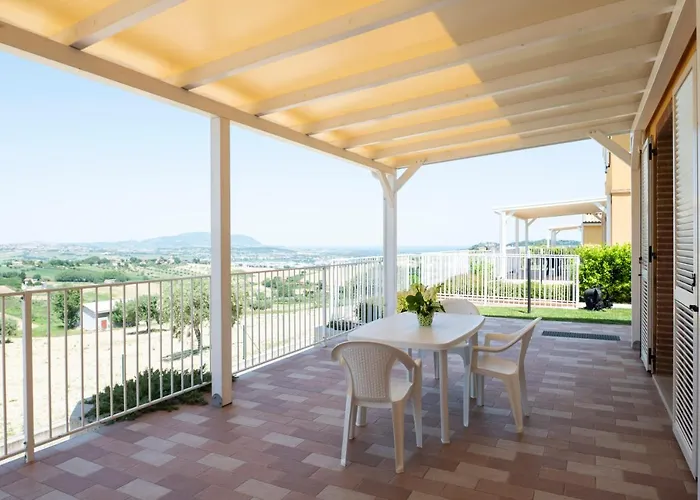 Sul Calar Del Sole Al Conero *