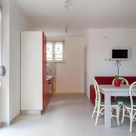 Sul Calar Del Sole Al Conero Ρεκανάτι